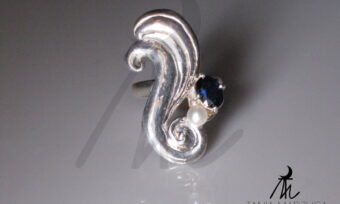 Anillo "Azul Profundo"