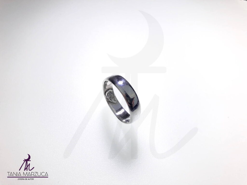 Anillo para caballero Ahavá