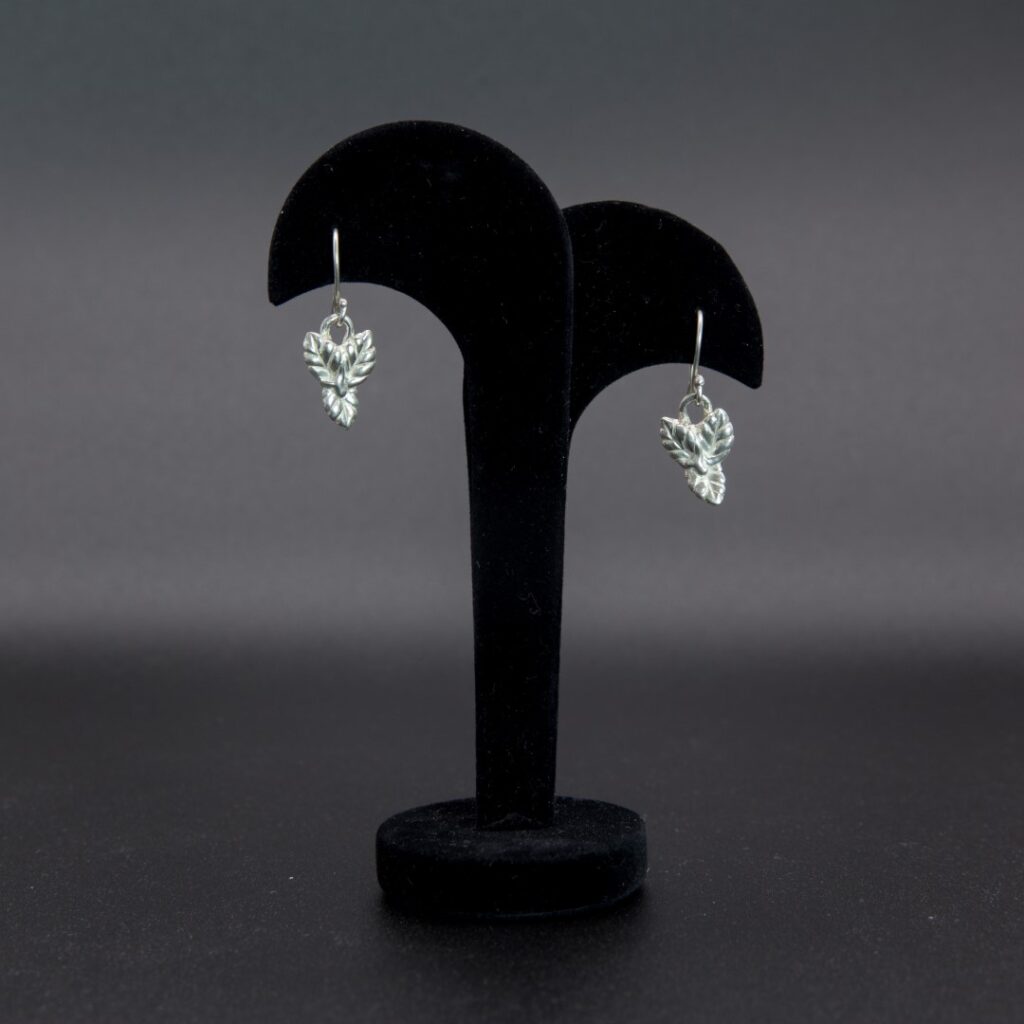 Aretes "Caminando sobre las hojas"